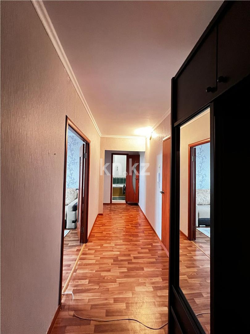 Продажа 2-комнатной квартиры, 53 м², мкр-н Голубые Пруды, дом  18 в Караганде - фото 11