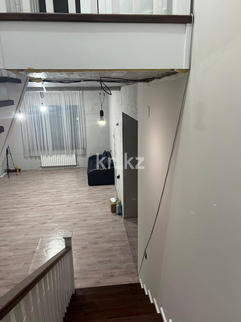 Продажа 8-комнатного дома, 270 м², мкр-н Мадениет, дом  82 - ул. Саина в Алматы - фото 10