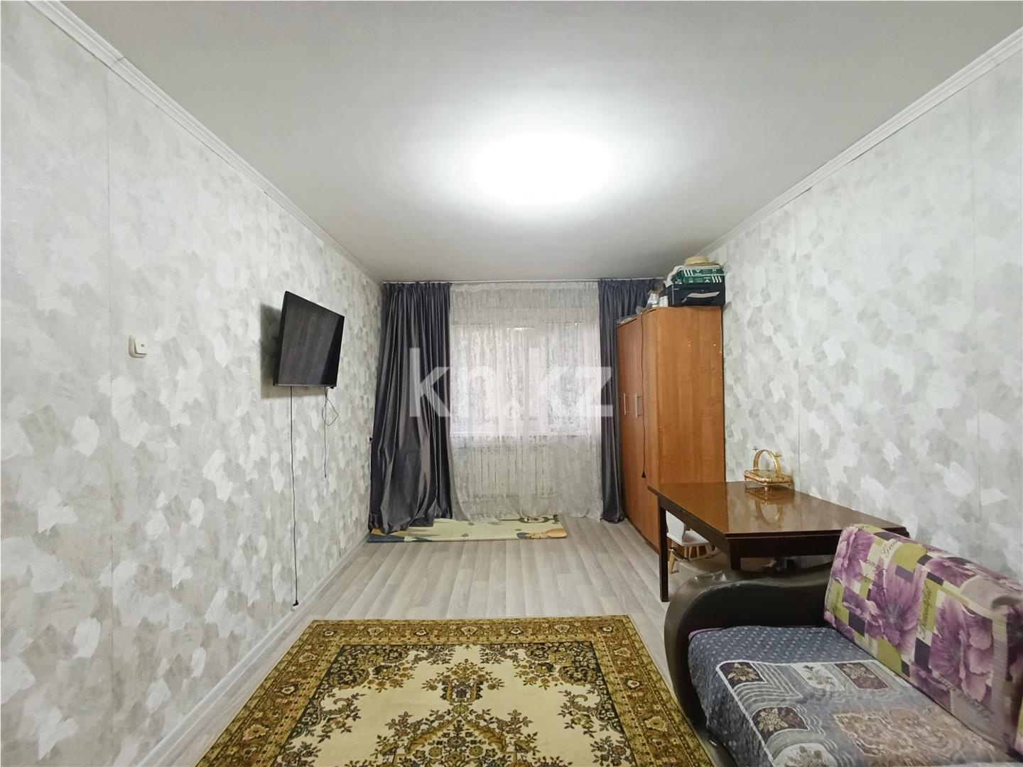 Продажа 2-комнатной квартиры, 42 м², 23-й мкр., дом  10 в Караганде