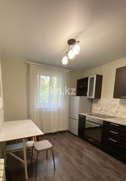 Аренда 1-комнатной квартиры, 36 м² в Астане