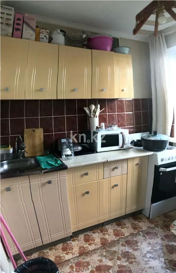 Продажа 2-комнатной квартиры, 45 м², мкр-н 12, дом  63а в Караганде - фото 3