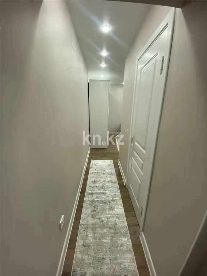 Продажа 2-комнатной квартиры, 39.4 м², ул. Жарокова, дом  201 в Алматы - фото 4