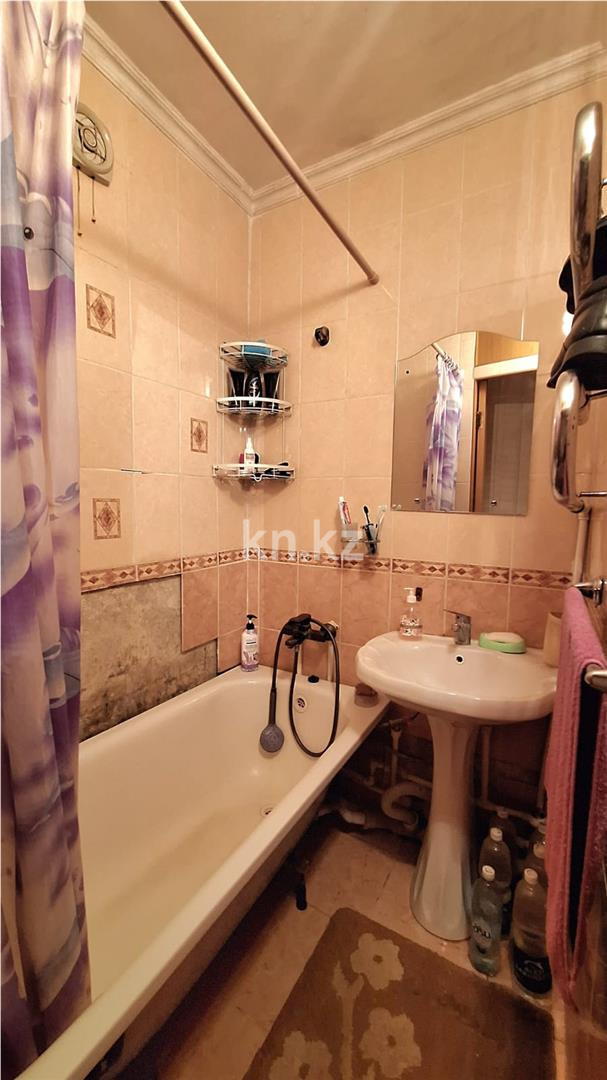 Продажа 4-комнатной квартиры, 61 м² в Караганде - фото 10