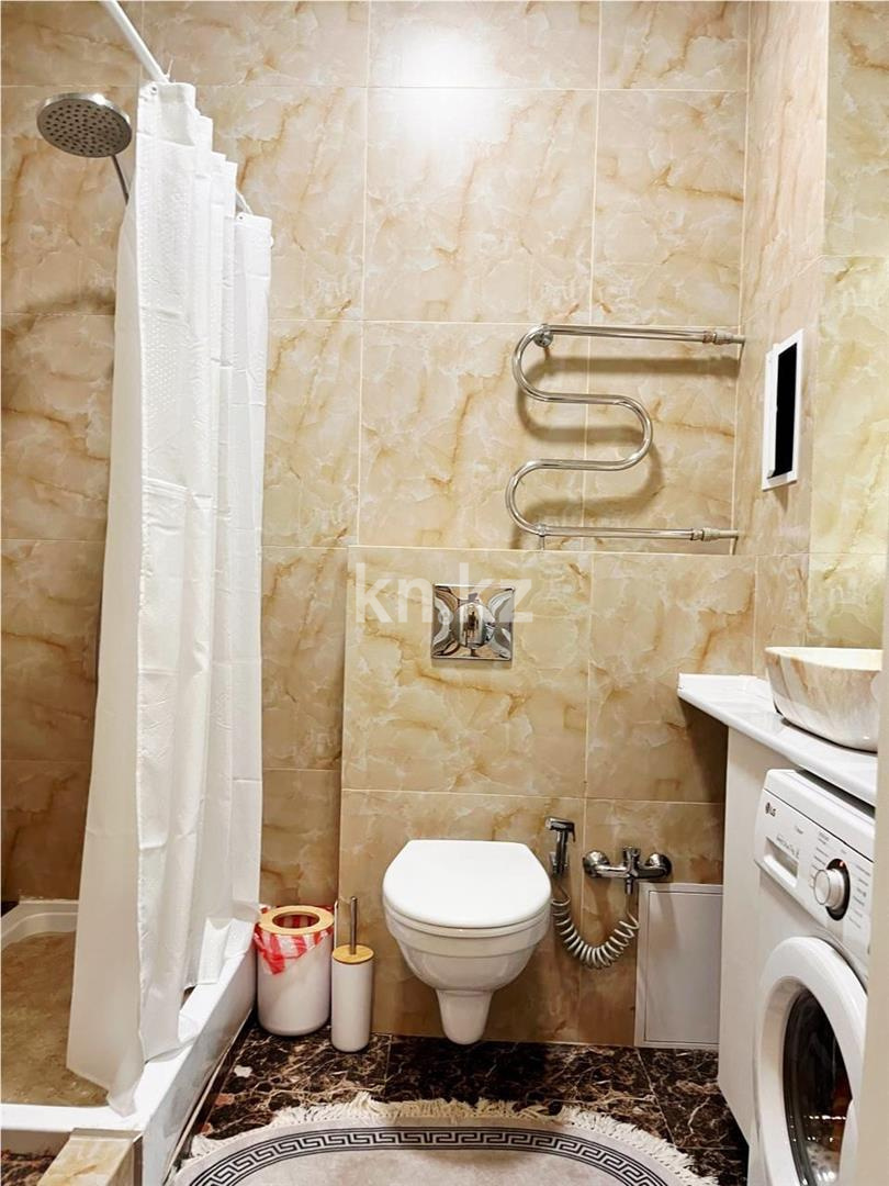 Продажа 3-комнатной квартиры, 87 м², ул. Нарикбаева в Астане - фото 9