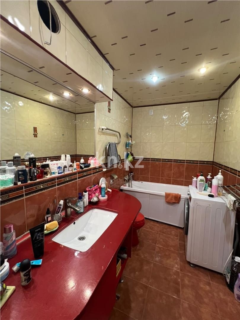 Продажа 3-комнатной квартиры, 78 м² в Караганде - фото 8