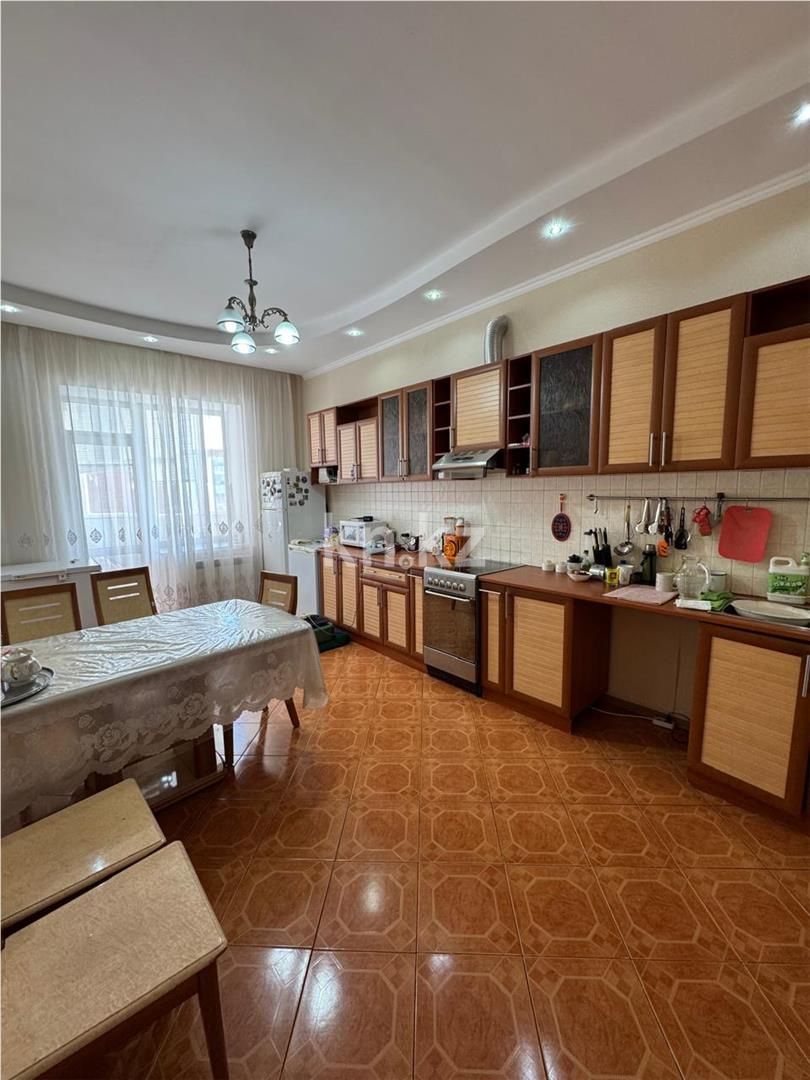 Продажа 4-комнатной квартиры, 121 м² в Караганде - фото 11
