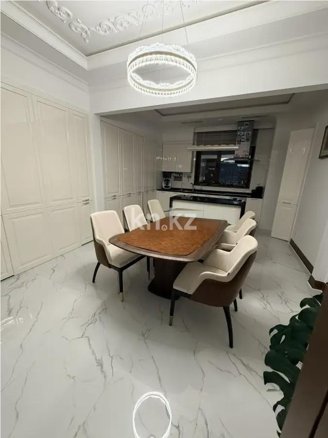 Продажа 5-комнатной квартиры, 210 м² в Астане - фото 7
