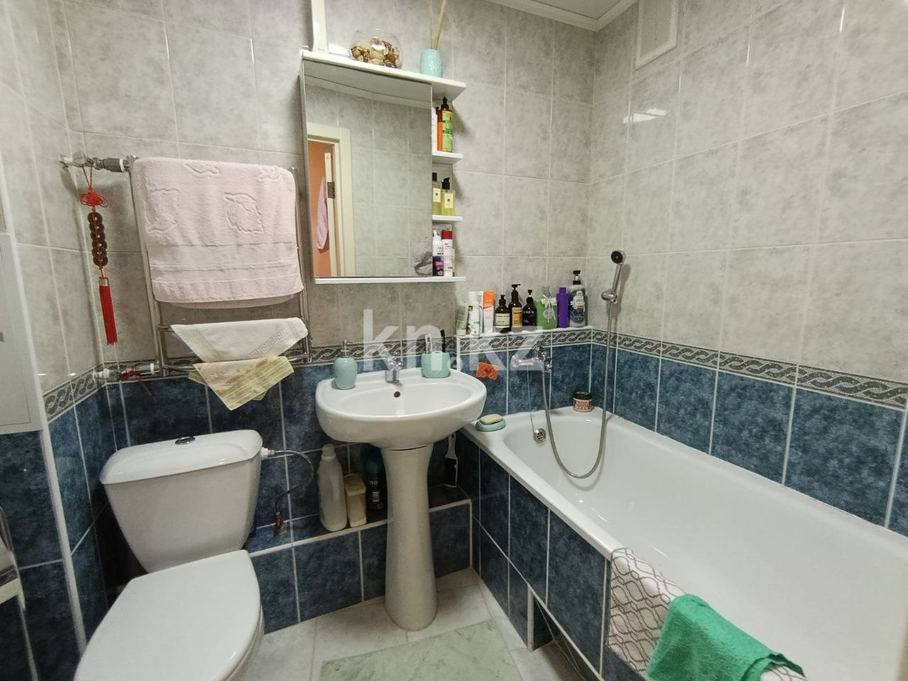 Продажа 3-комнатной квартиры, 65 м², ул. Айманова в Алматы - фото 28