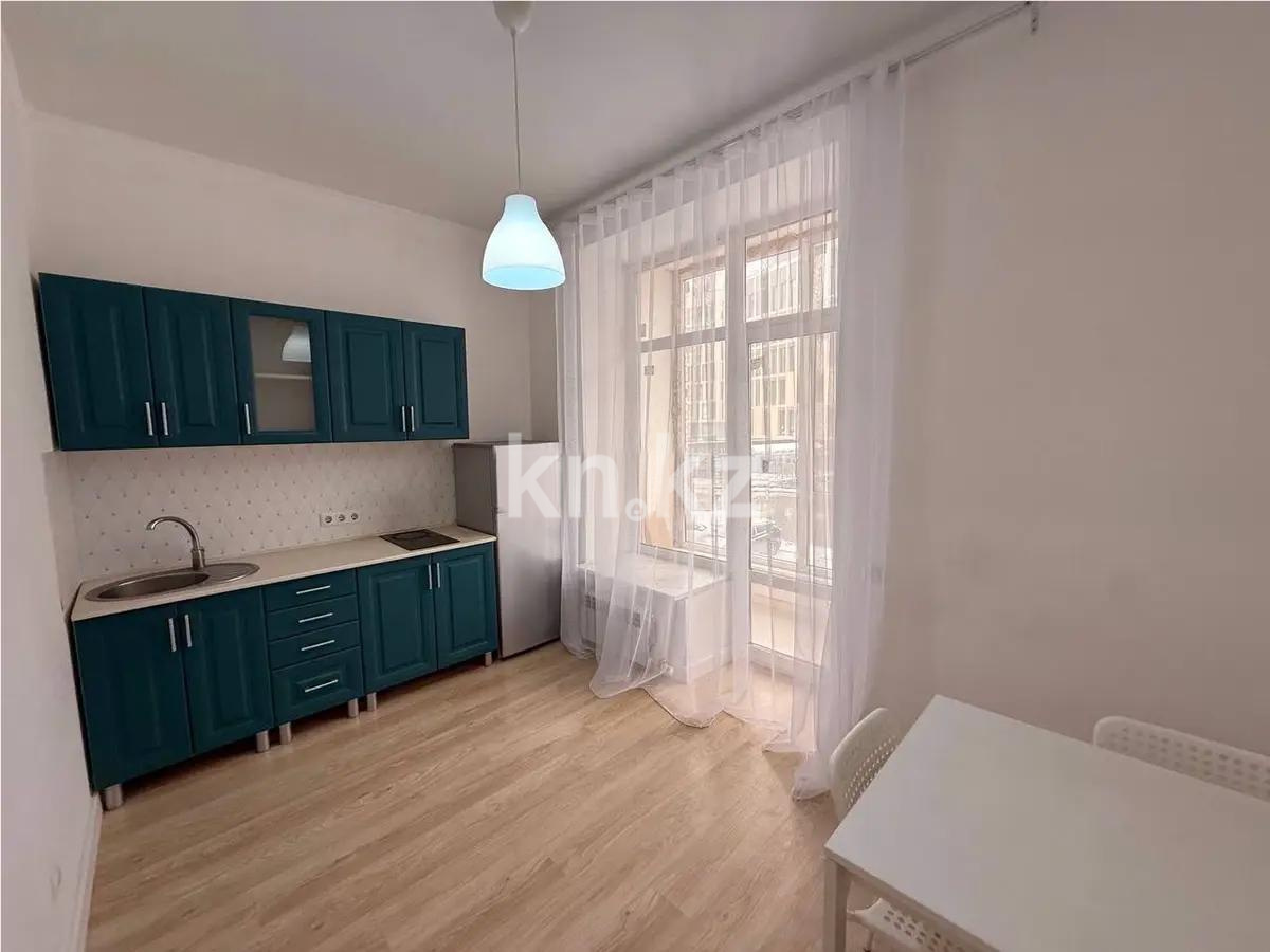 Продажа 1-комнатной квартиры, 40 м², ул. Е-489, дом  4 в Астане - фото 2