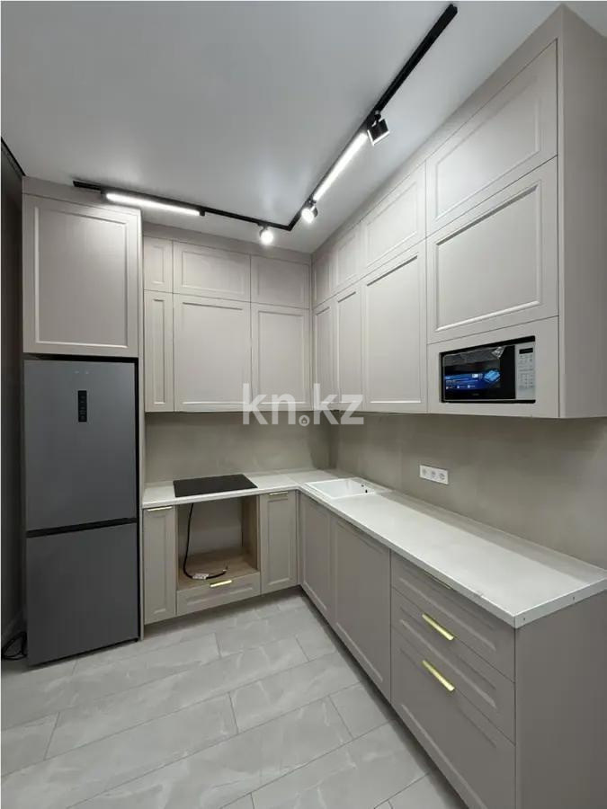 Продажа 1-комнатной квартиры, 38 м² в Астане