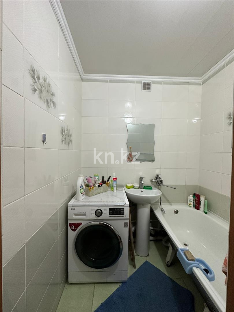 Продажа 2-комнатной квартиры, 54 м², мкр-н Степной-2, дом  6/2 в Караганде - фото 7