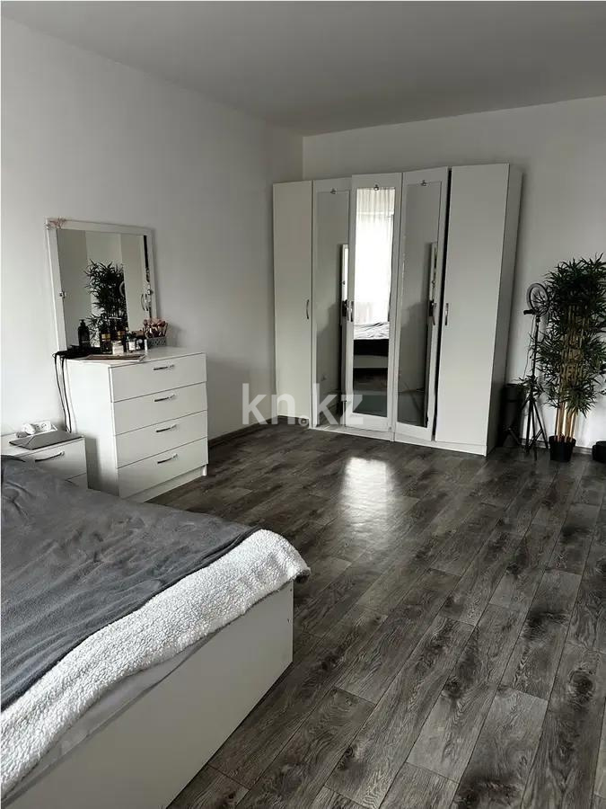 Продажа 1-комнатной квартиры, 38.5 м², ул. Толстого, дом  18 в Алматы