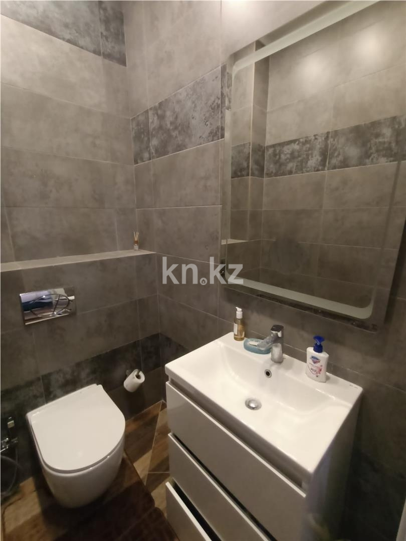 Продажа 4-комнатной квартиры, 90.6 м² в Астане - фото 6