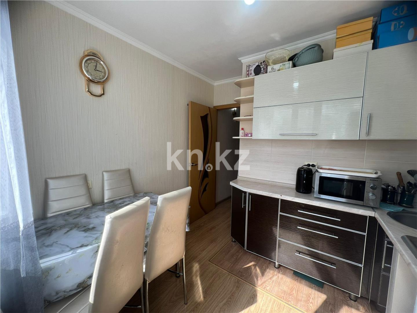 Продажа 3-комнатной квартиры, 69 м², ул. Язева в Караганде - фото 8