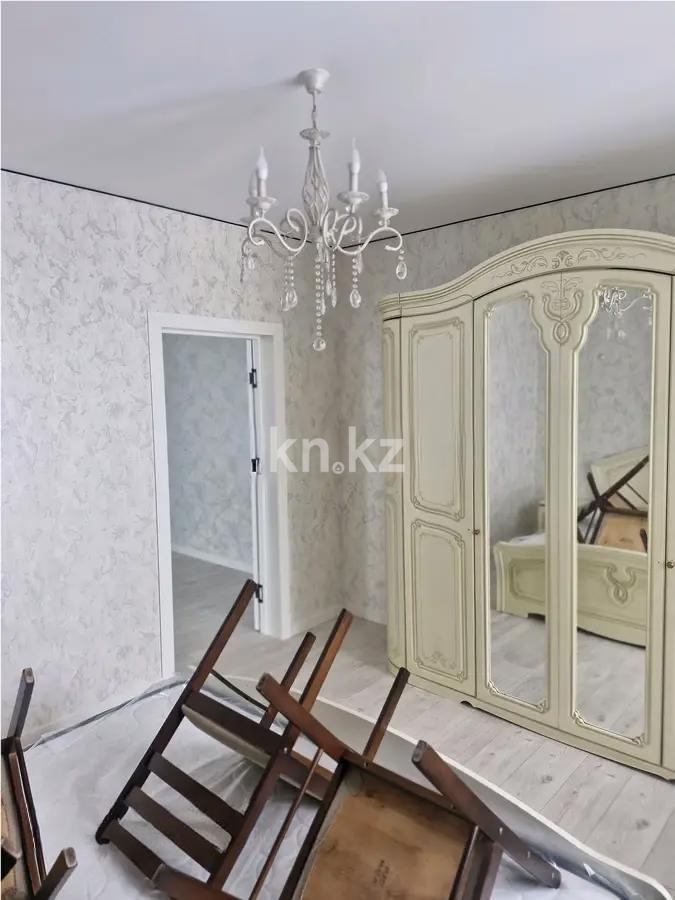 Продажа 3-комнатной квартиры, 71 м², ул. Омарова, дом  1 в Алматы - фото 2