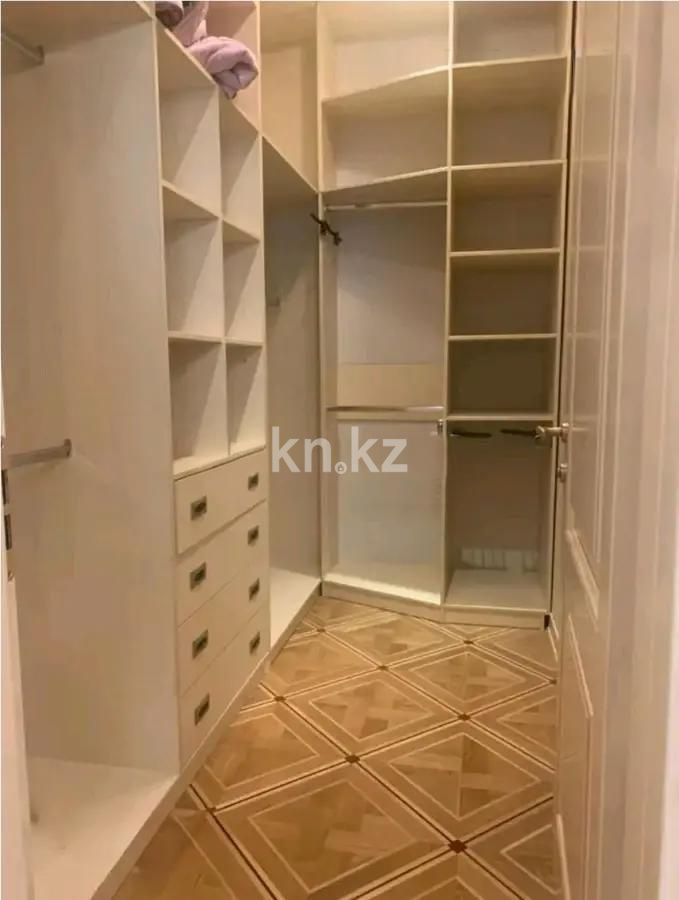 Продажа 4-комнатной квартиры, 163 м², мкр-н Мирас, дом  61 в Алматы - фото 9