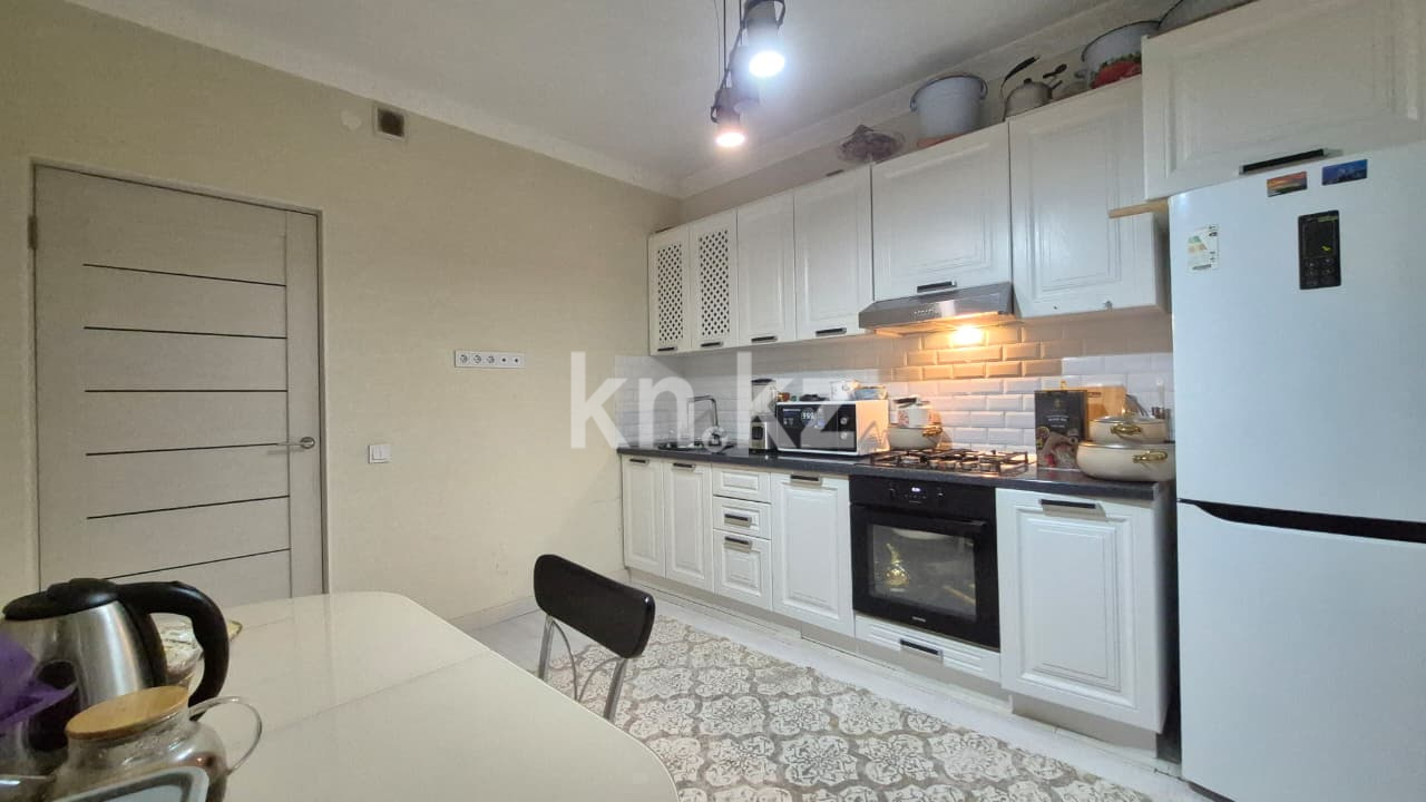 Продажа 2-комнатной квартиры, 60 м², ул. Амандосова, дом  42 в Атырау - фото 17