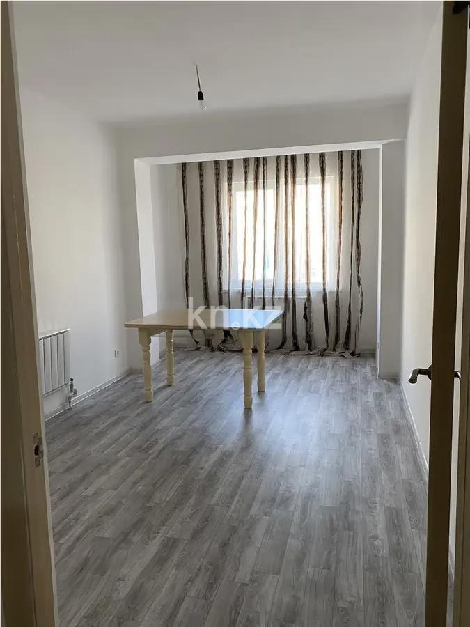 Продажа 3-комнатной квартиры, 81 м², ул. Кунаева, дом  336 в Алматы - фото 3