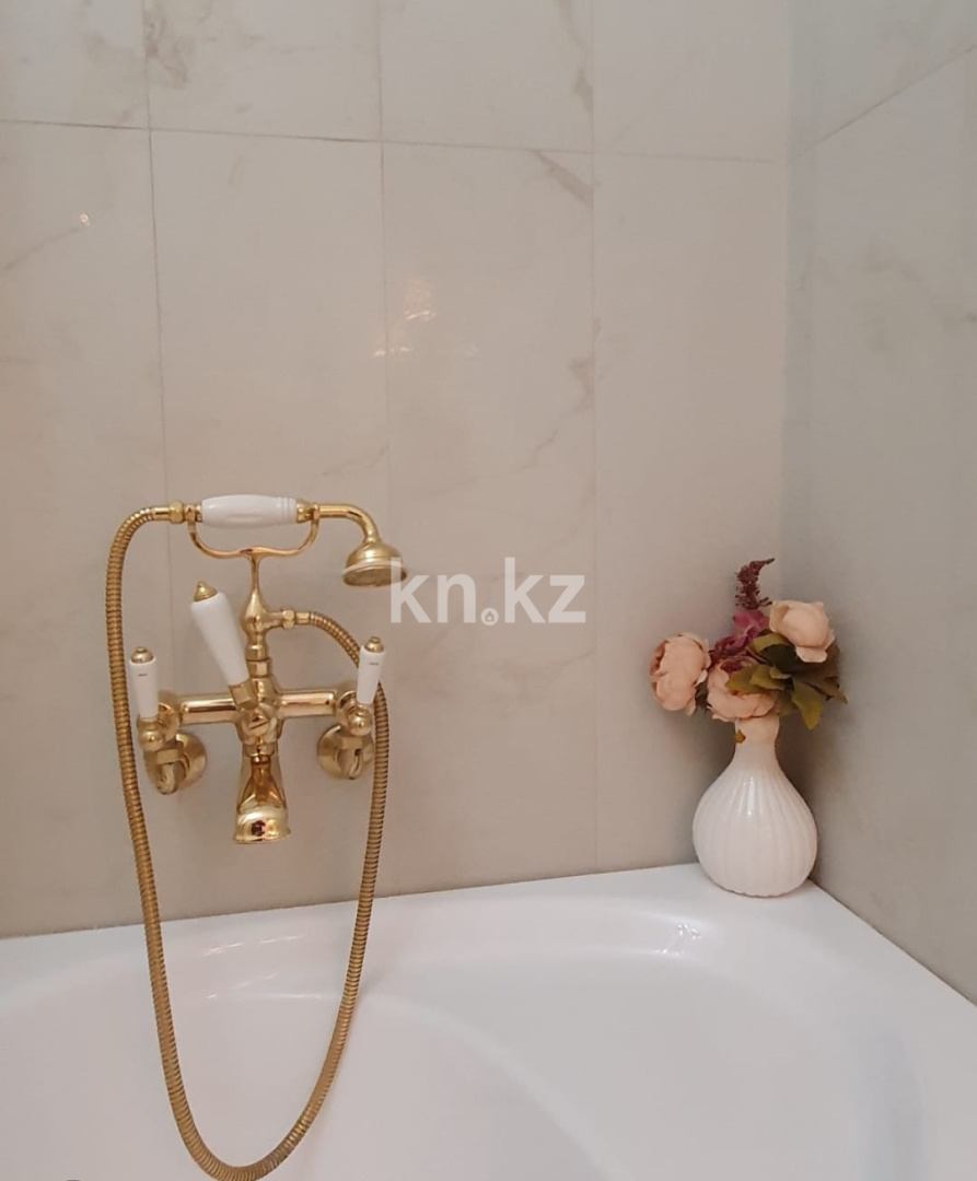 Продажа 4-комнатного дома, 426 м², ул. Сатпаева в Караганде - фото 24