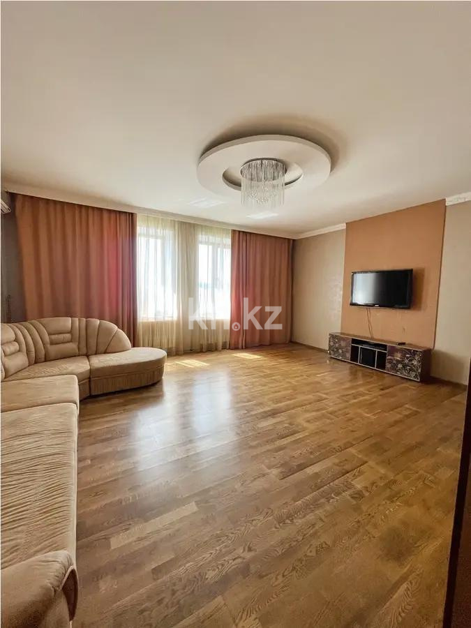 Продажа 4-комнатной квартиры, 137 м² в Астане