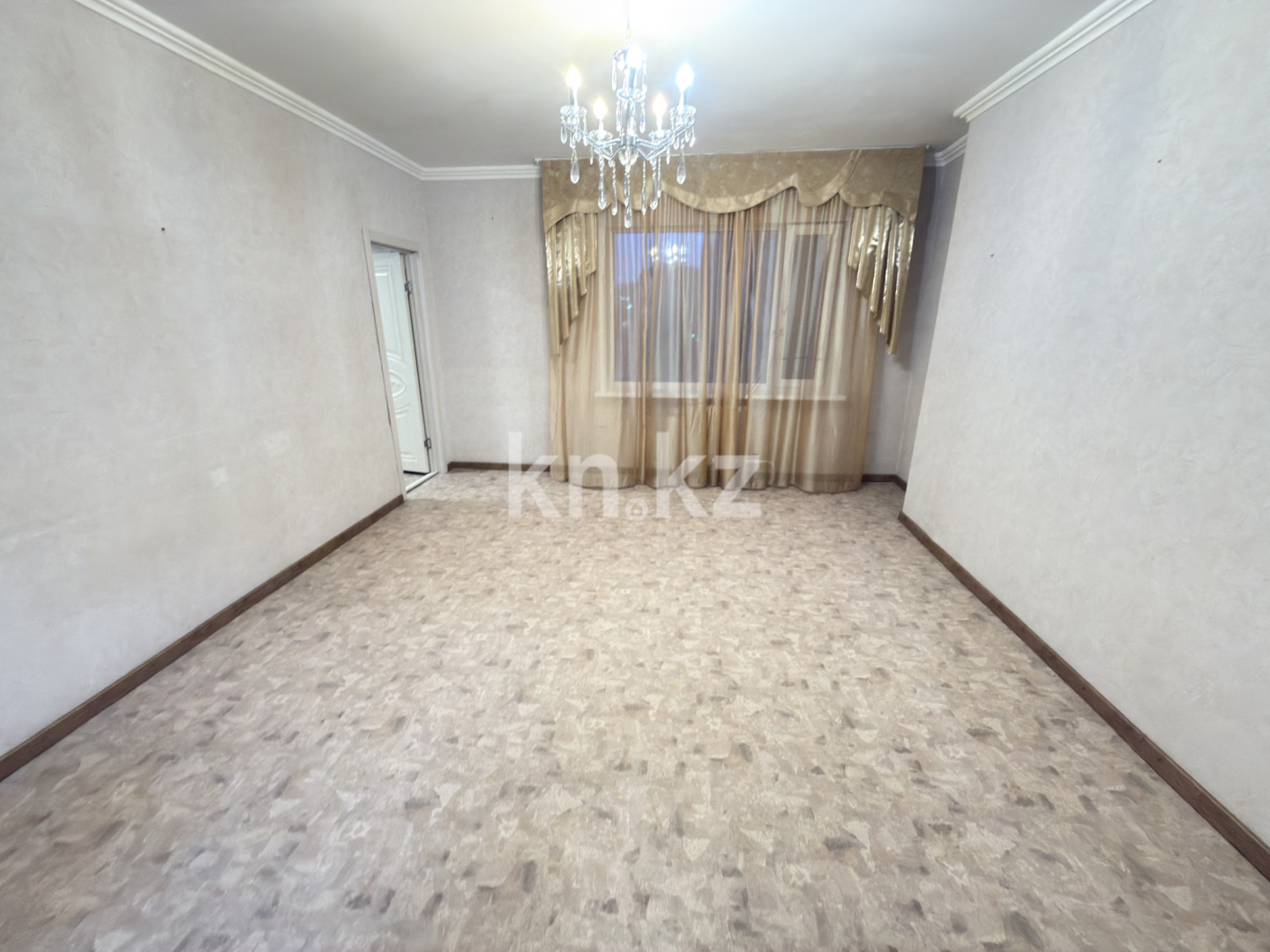 Продажа 4-комнатной квартиры, 92 м² в Караганде - фото 3