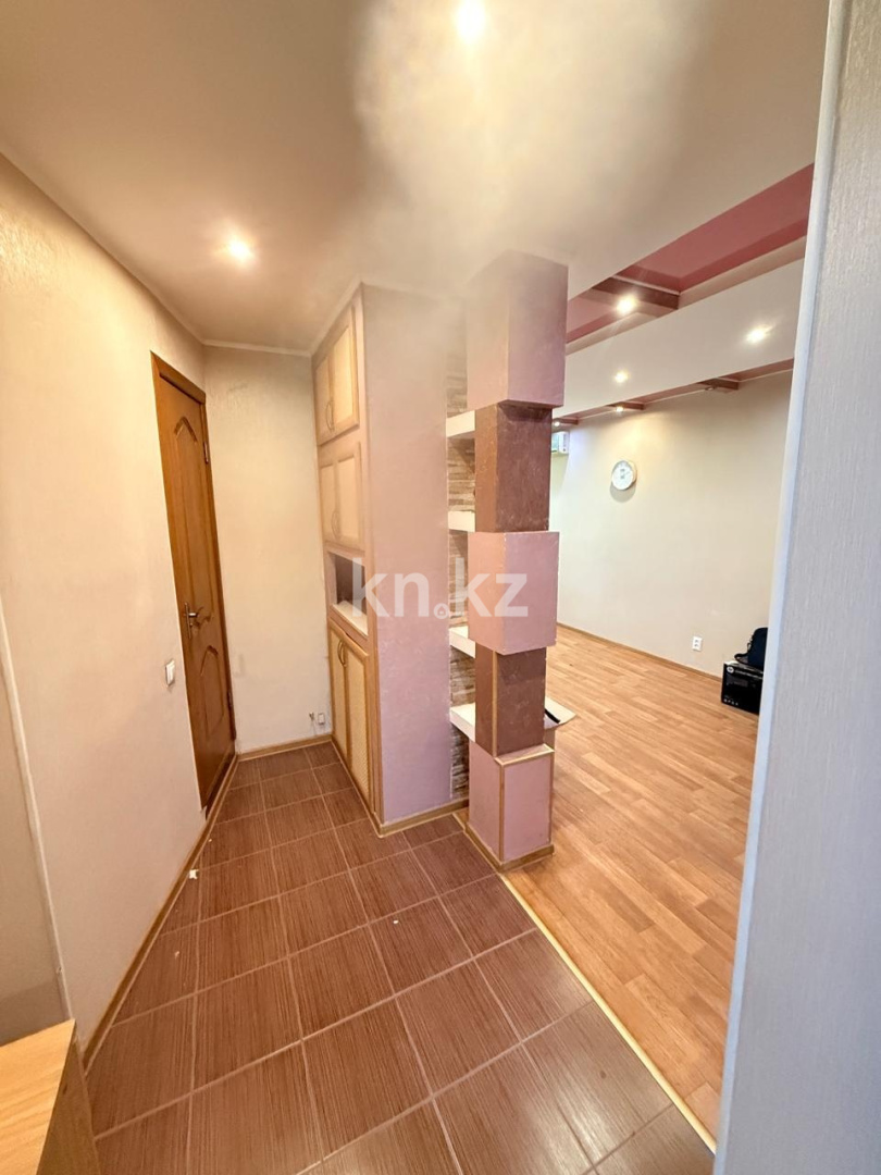 Продажа 3-комнатной квартиры, 62 м² в Караганде - фото 6