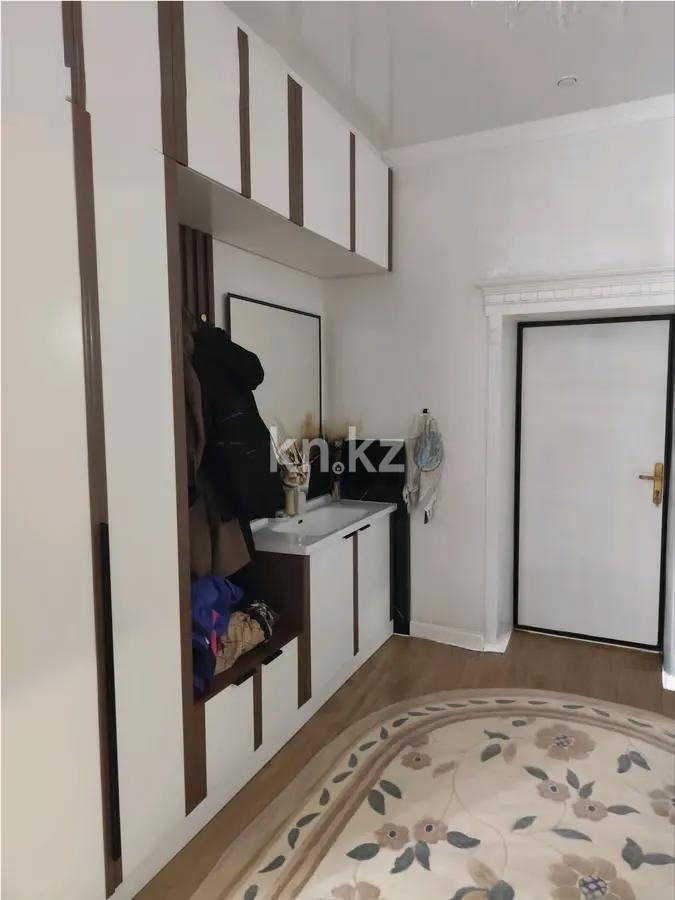Продажа 2-комнатной квартиры, 64 м², ул. Кунаева, дом  14 в Астане - фото 2