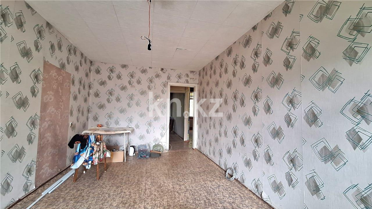 Продажа 2-комнатной квартиры, 48 м², 16 мкр. в Караганде - фото 2