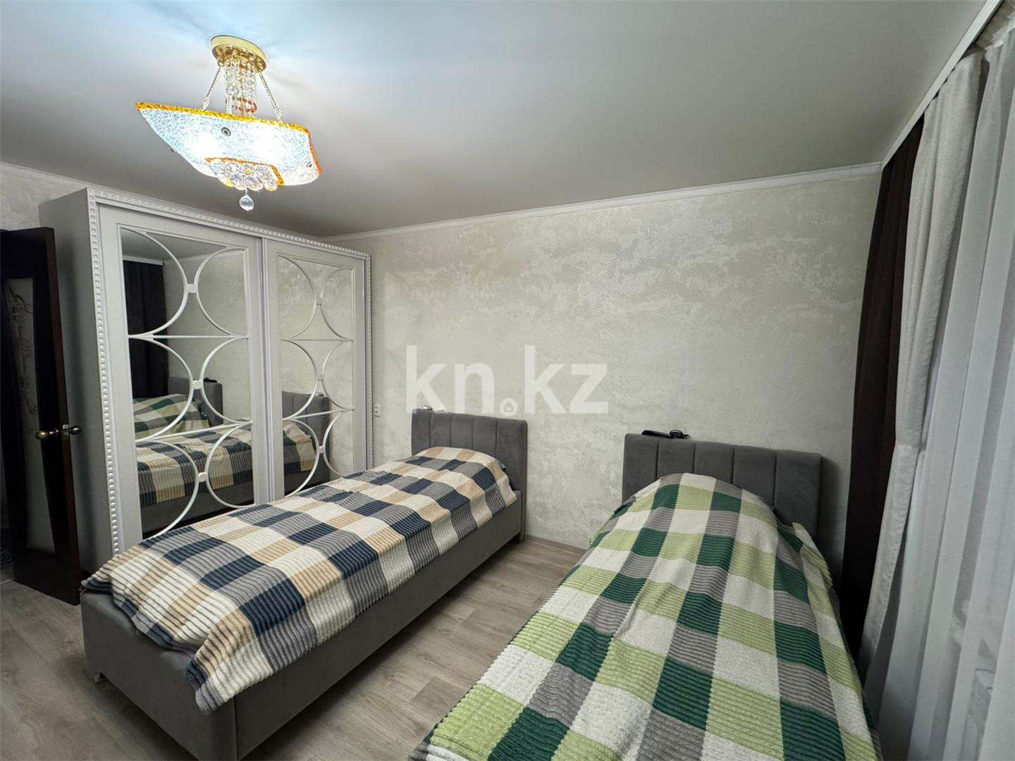 Продажа 3-комнатной квартиры, 89 м², мкр-н 11а, дом  26 в Караганде - фото 4