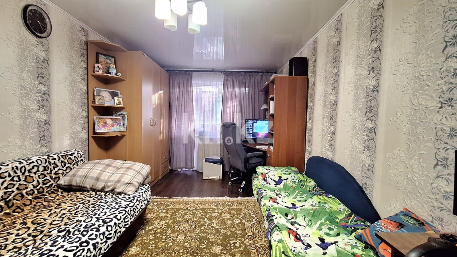 Продажа 1-комнатной квартиры, 30 м², мкр-н 14, дом  34 в Караганде