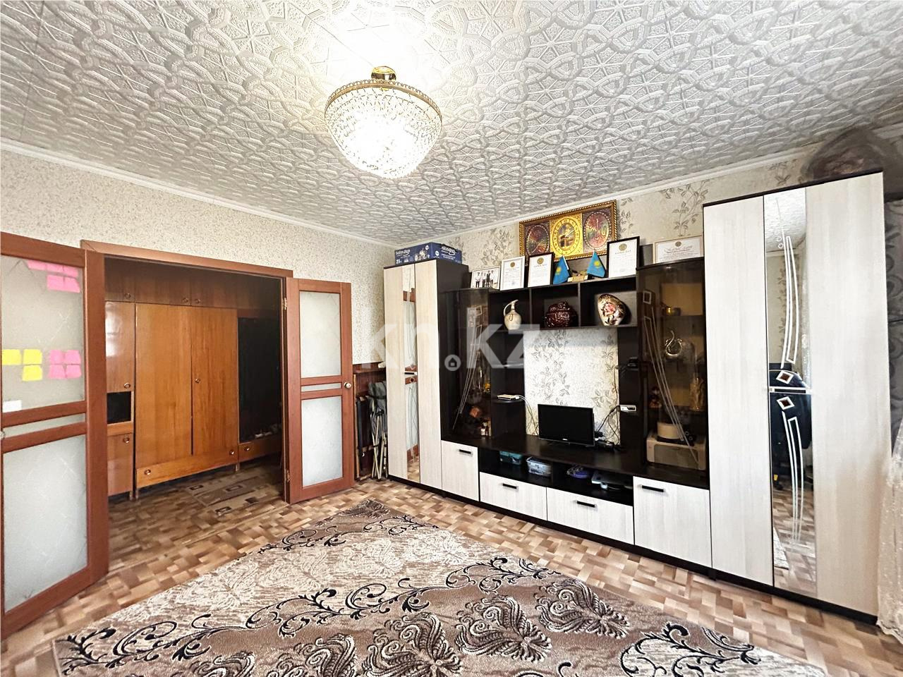 Продажа 3-комнатной квартиры, 65 м² в Караганде - фото 3