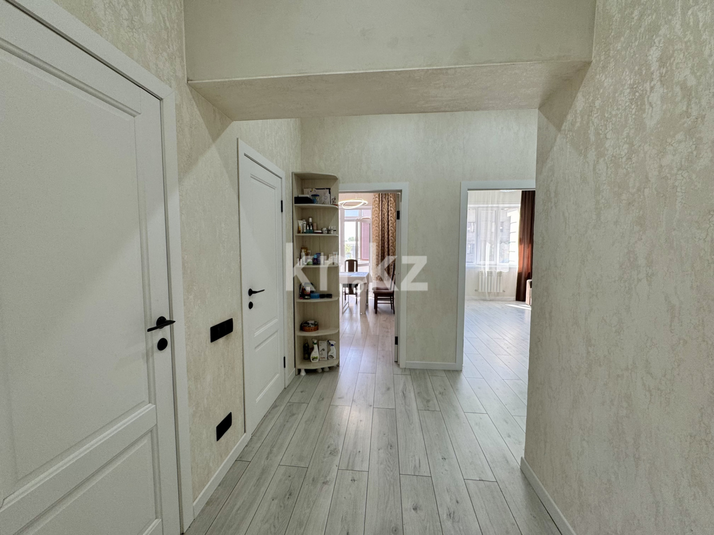 Продажа 2-комнатной квартиры, 65 м², ул. Муканова, дом  51/8 в Караганде - фото 18