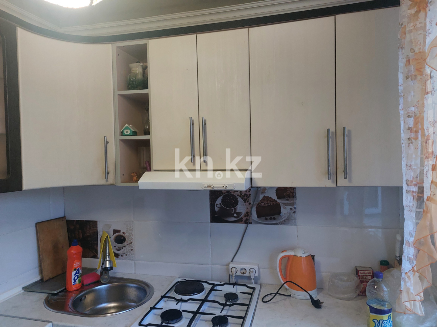 Продажа 4-комнатной квартиры, 61 м², мкр-н 14, дом  18 в Караганде - фото 6