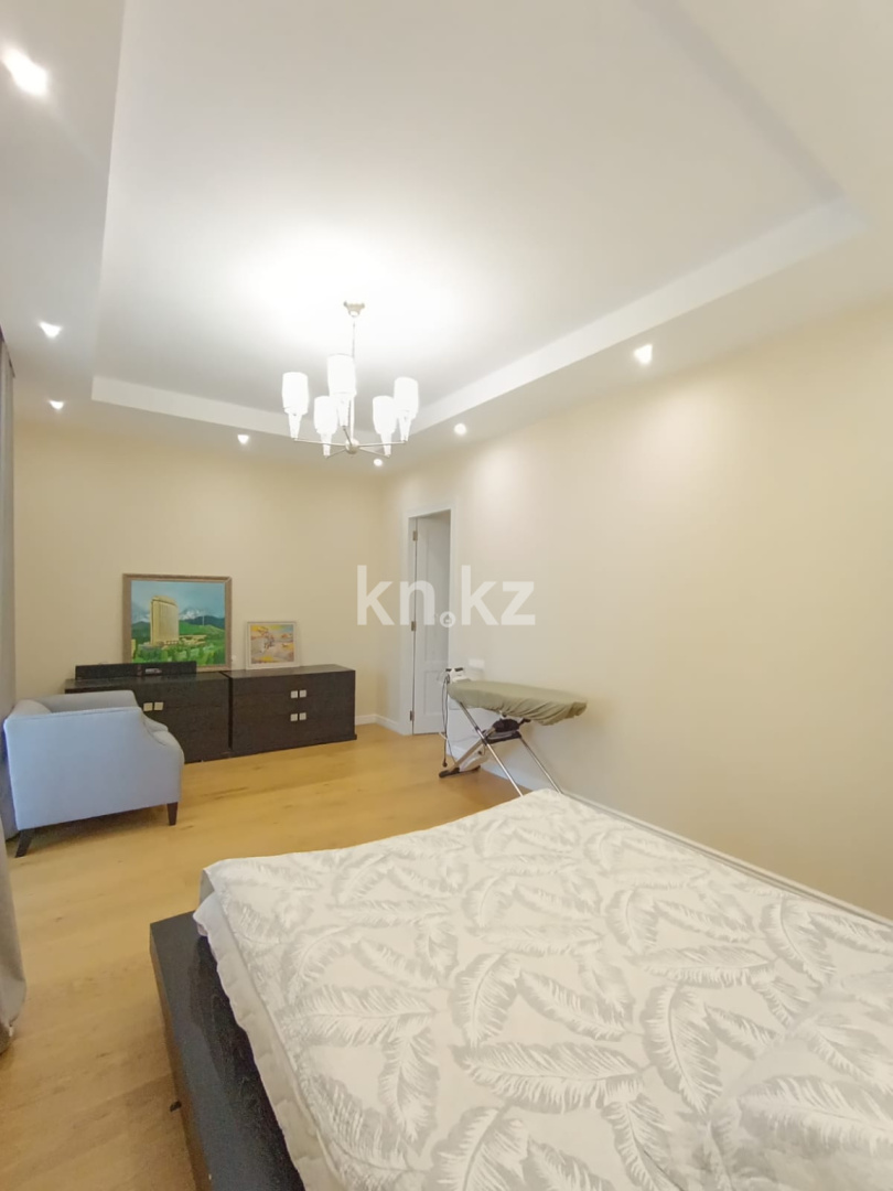 Аренда 4-комнатной квартиры, 175 м², ул. Карашаш Ана, дом  21 в Астане - фото 33
