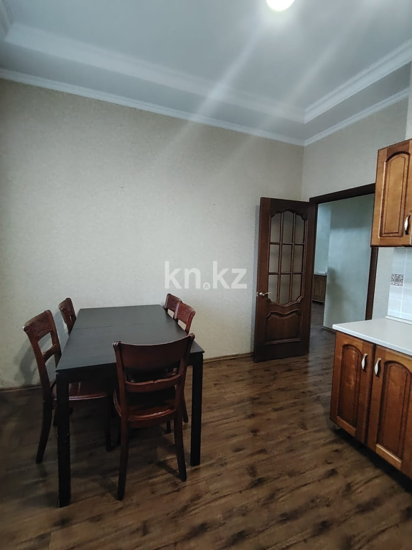 Аренда 2-комнатной квартиры, 70 м², ул. Сарайшык, дом  40 в Астане - фото 3
