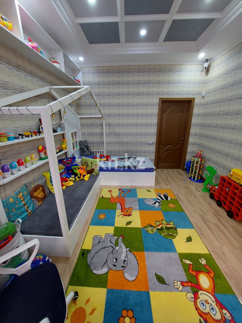 Продажа 6-комнатного дома, 384 м², ул. Каримова в Алматы - фото 23