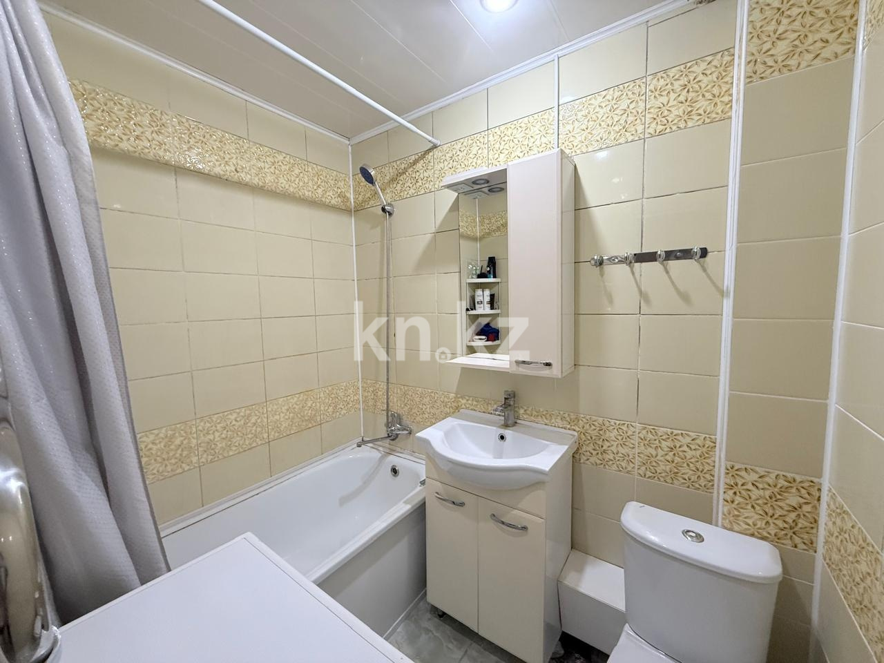 Продажа 2-комнатной квартиры, 45.3 м² в Уральске - фото 8