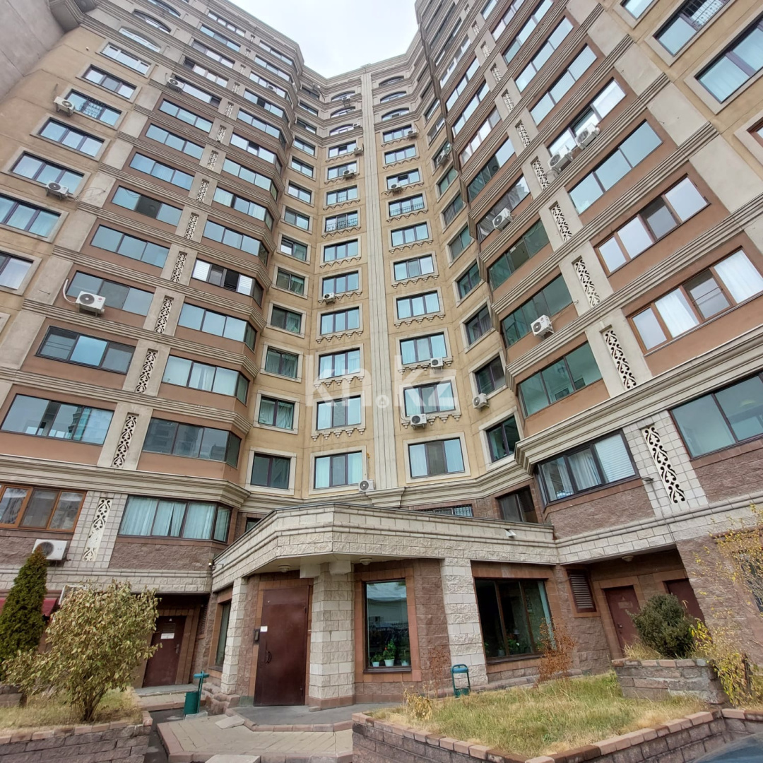 Аренда 2-комнатной квартиры, 50 м², ул. Ходжанова, дом  76 - пр. Аль-Фараби в Алматы - фото 33