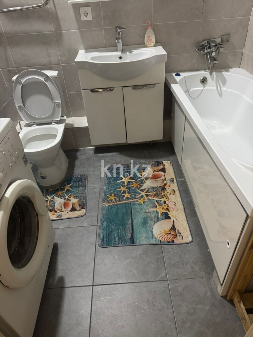 Аренда 1-комнатной квартиры посуточно, 42 м² в Астане - фото 4