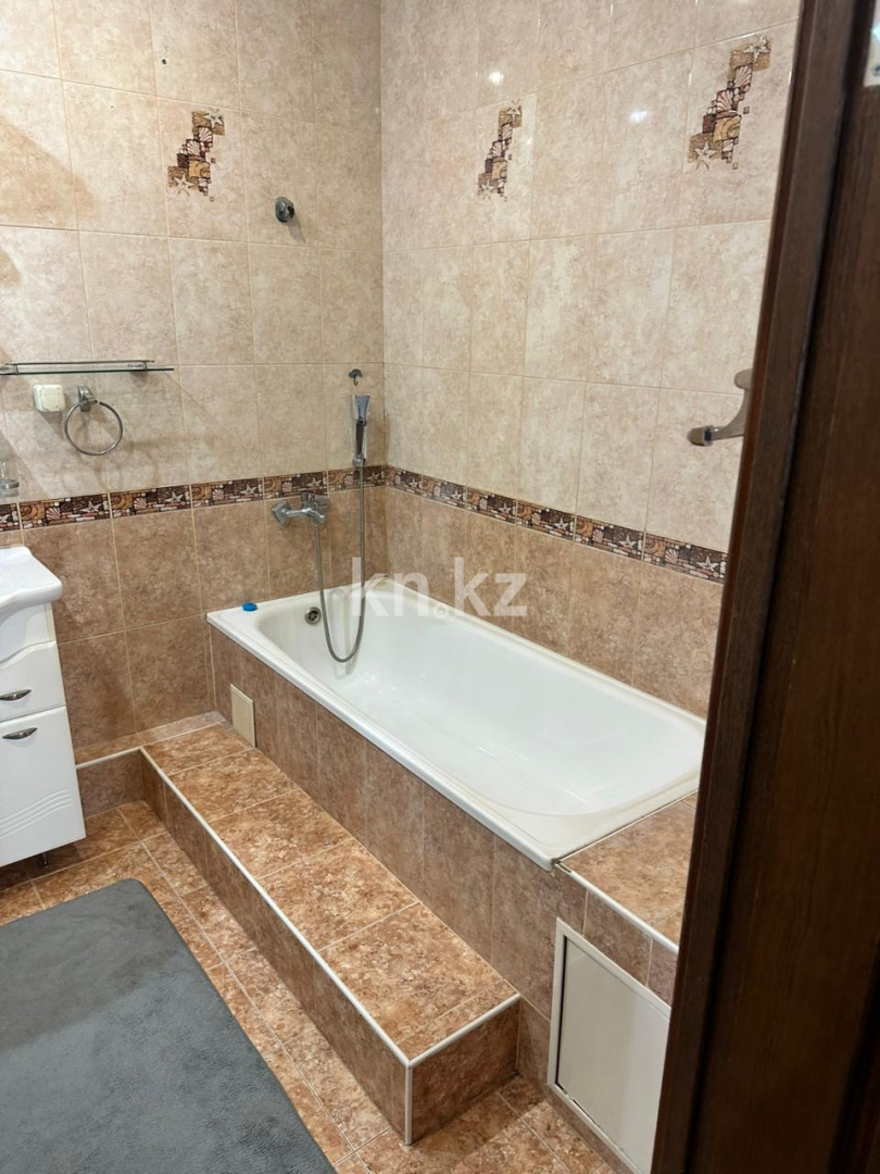 Аренда 2-комнатной квартиры, 90 м² в Астане - фото 8