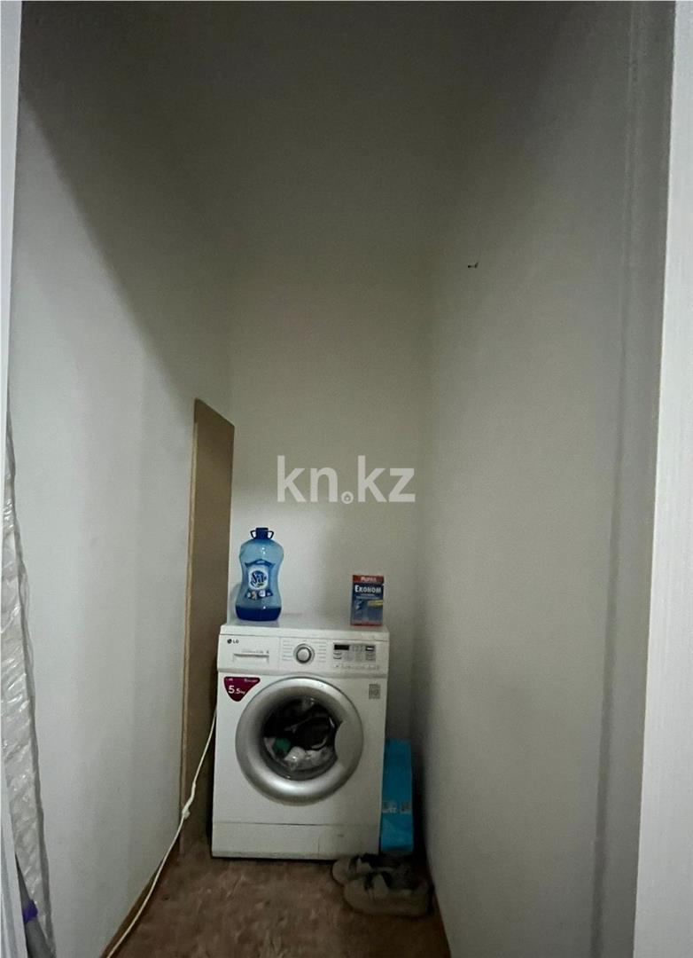 Продажа 1-комнатной квартиры, 36 м², ул. Сатпаева в Астане - фото 7