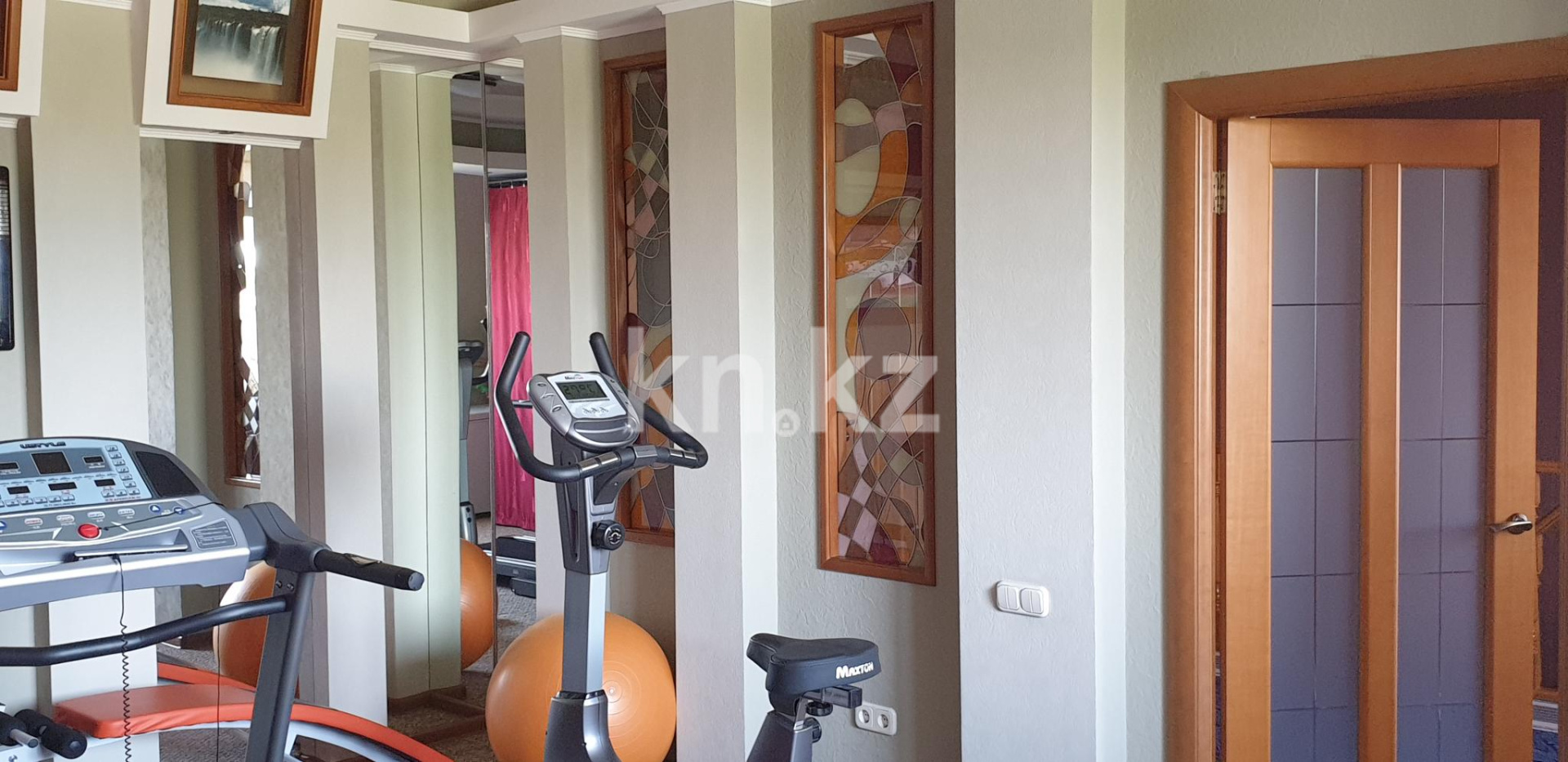 Продажа 7-комнатной квартиры, 227 м², ул. Ерубаева, дом  50/6 в Караганде - фото 16