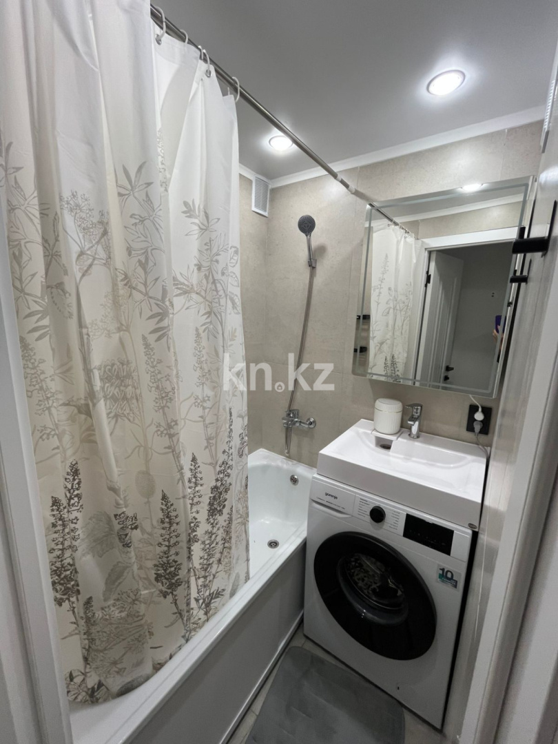 Продажа 2-комнатной квартиры, 50 м², пр. Республики в Караганде - фото 12