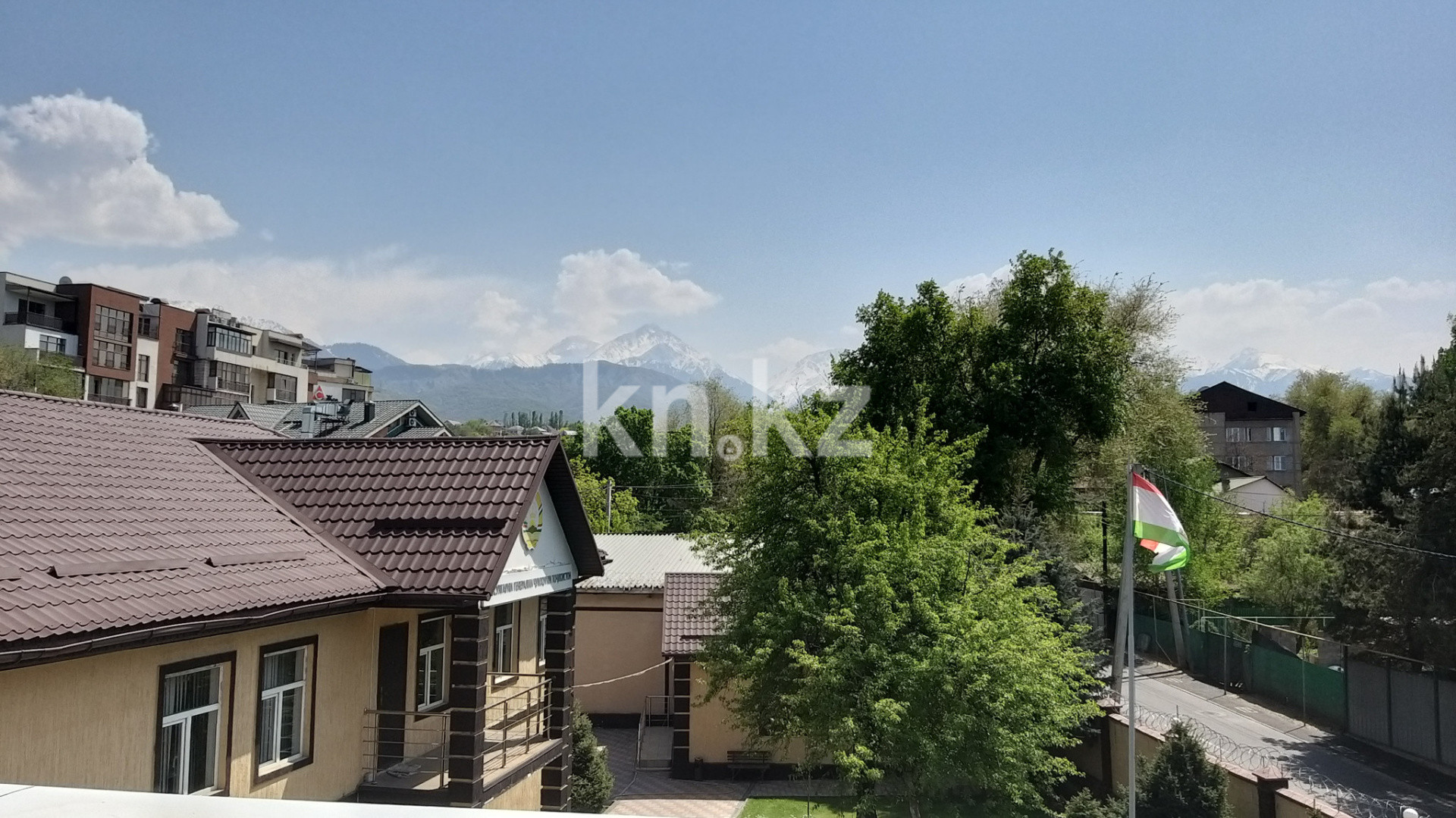 Продажа 3-комнатной квартиры, 120 м², ул. Сыргабекова, дом  14б - пр. Аль-Фараби в Алматы - фото 3