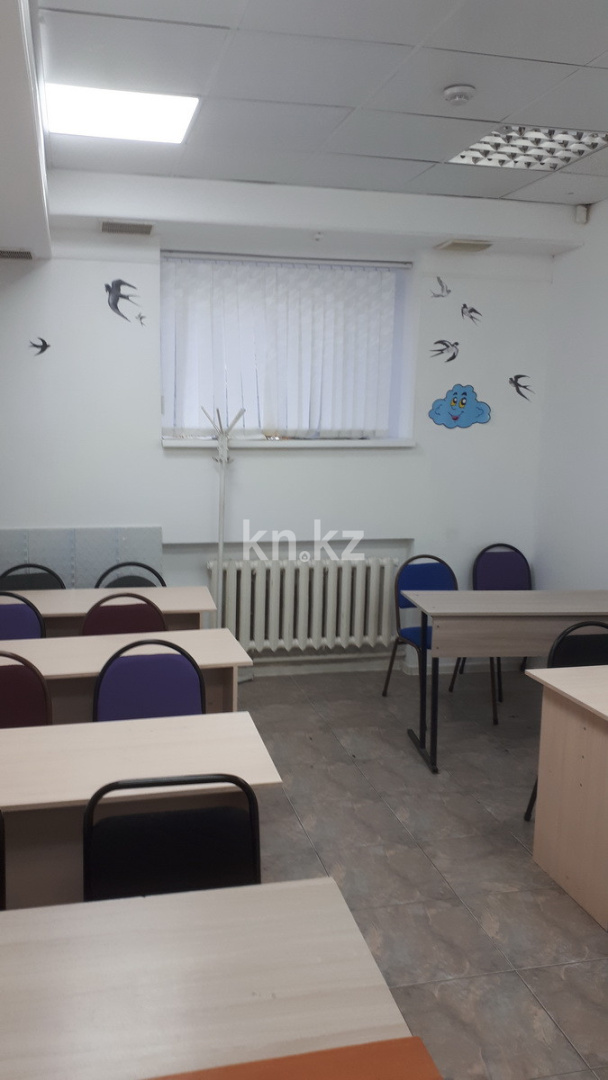 Продажа , 100 м², ул. Косшыгулулы, дом  19 в Астане