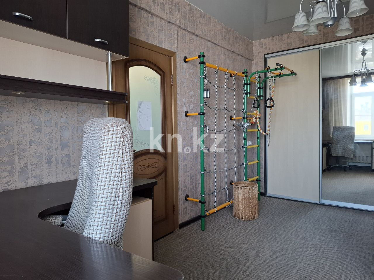 Продажа 3-комнатной квартиры, 82.2 м² в Усть-Каменогорске - фото 10