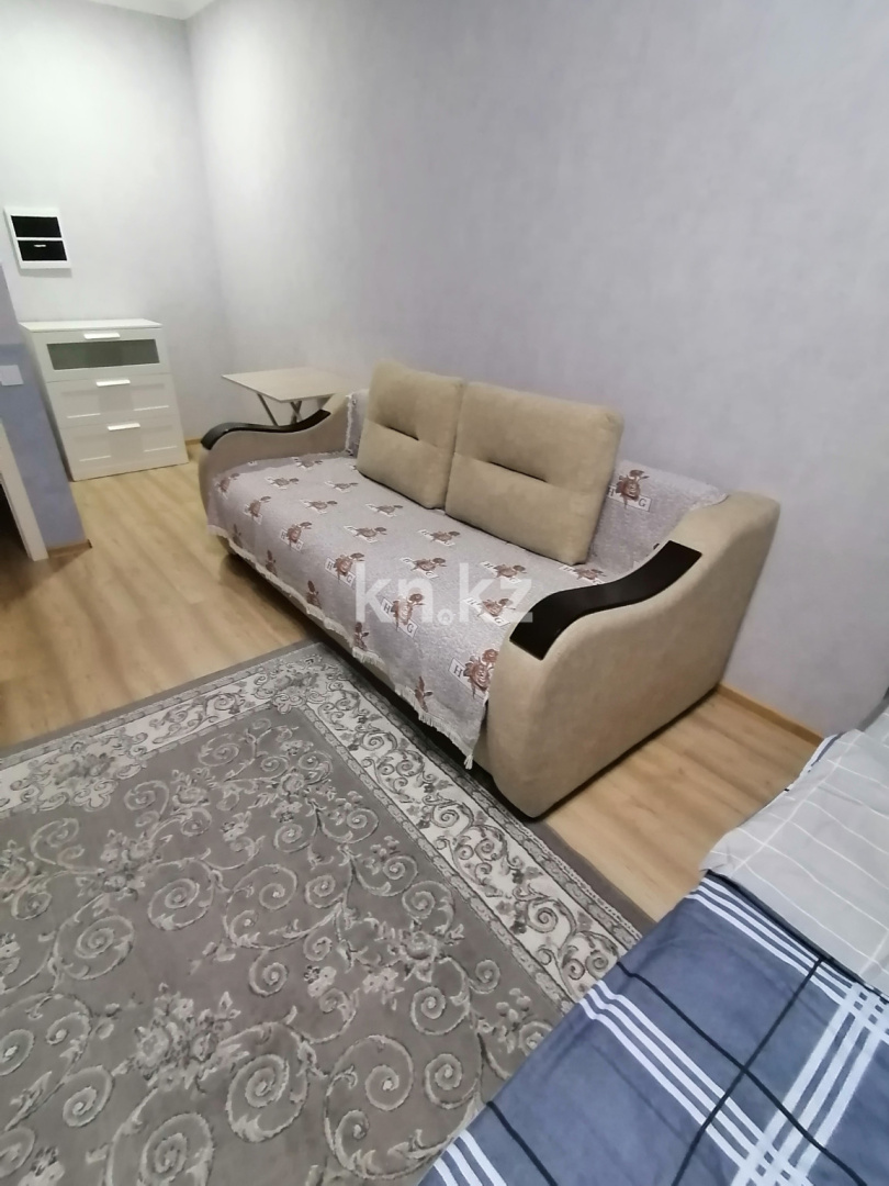 Аренда 1-комнатной квартиры посуточно, 50 м², ул. Шаймерденова, дом  8 - ул. Байтурсынова в Астане - фото 3