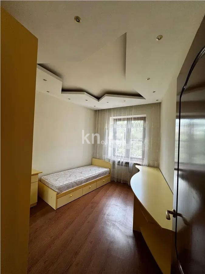 Продажа 4-комнатной квартиры, 81 м², ул. Молдагуловой, дом  43 в Алматы - фото 3