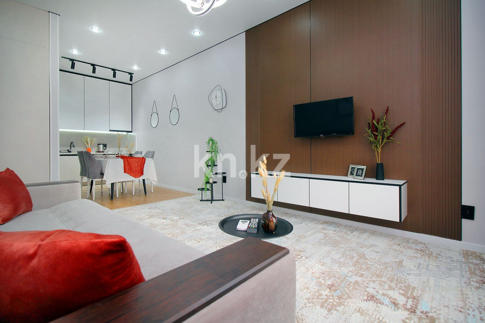 Аренда 2-комнатной квартиры посуточно, 46 м² в Алматы - фото 3