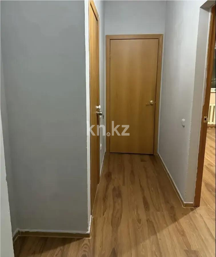 Продажа 1-комнатной квартиры, 37 м², ул. Армандастар, дом  2/4 в Астане - фото 4